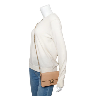 Gucci Interlocking GG Wallet – Beige Calfskin hover
