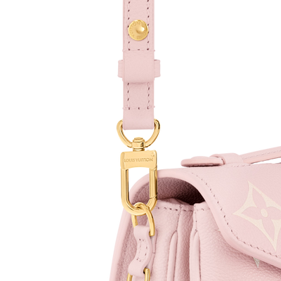 LV Pochette Métis East West hover