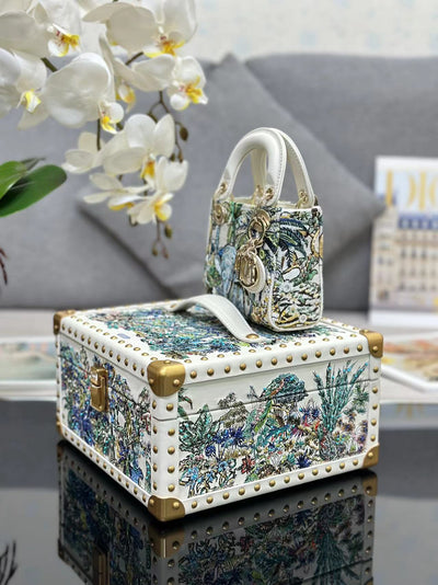 Lady Dior Limited Edition hover