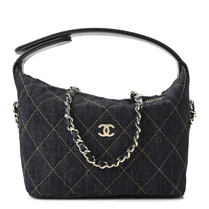 Chanel hobo clutch