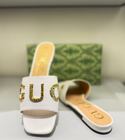 Gucci Flats hover