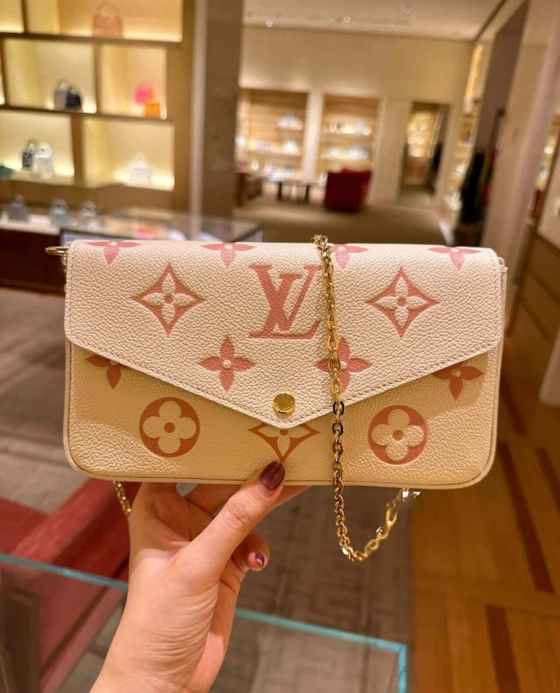 LV Pochette Félicie