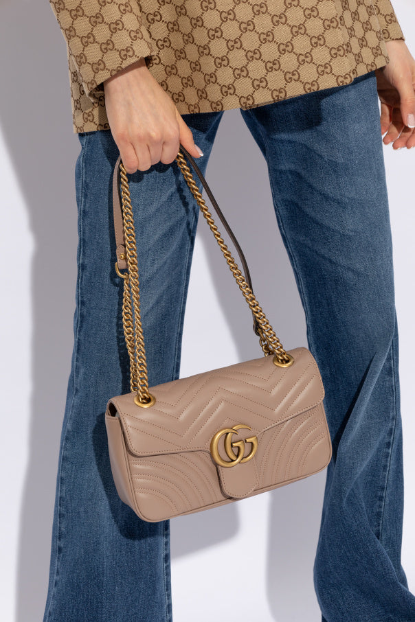 Gucci GG Marmont medium shoulder bag
