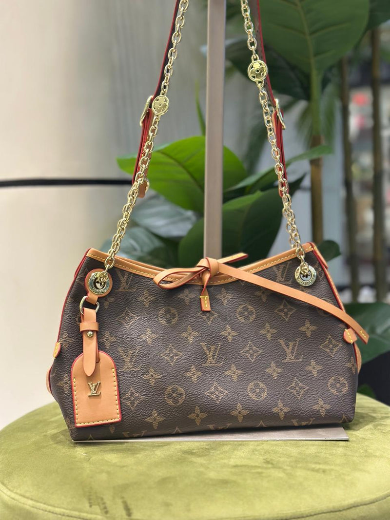 Louis Vuitton Crossbody bag