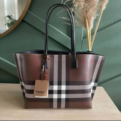 Burberry Checked Logo Tag Tote Bag hover